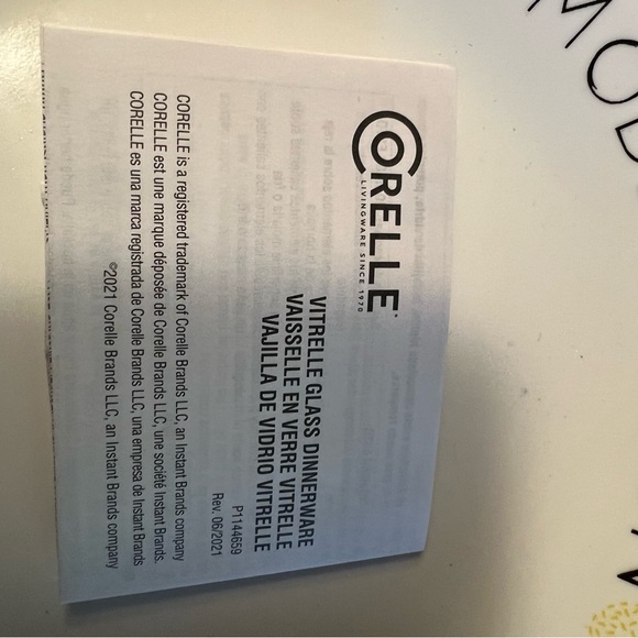 New Corelle Disney "Minnie" 3 peace dish set - Picture 5 of 7